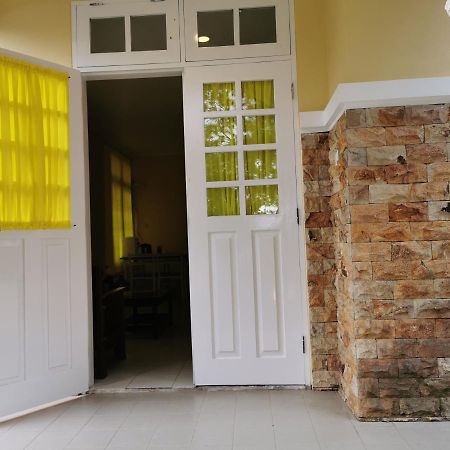 Villa kota bunga cipanas 3 kamar baru renovasi full wifi Cikundul Bagian luar foto